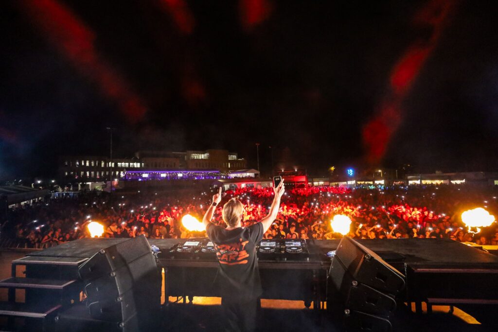 regi-milk-inc-live-ttt-artists-bookings
