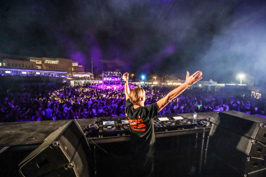 regi-milk-inc-live-ttt-artists-bookings